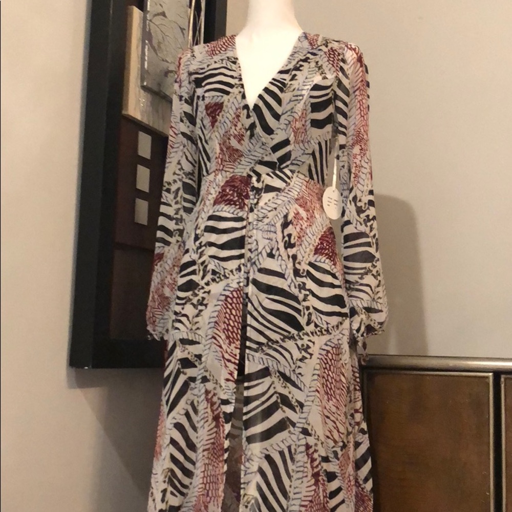 Stunning Maxi a Romper - Picture 7 of 8